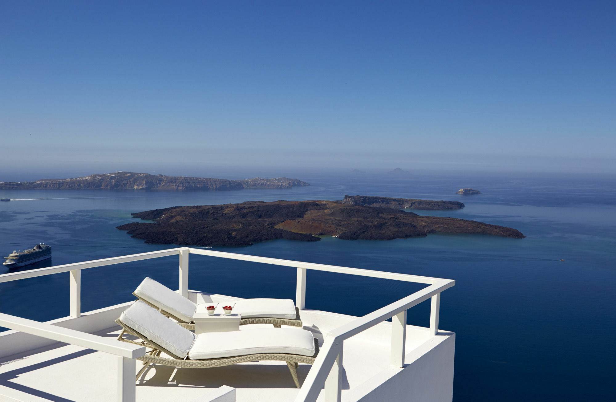 Отель Whitedeck Santorini Имеровигли Экстерьер фото